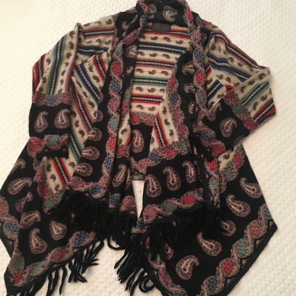 Anthropologie print fringed wrap/cardigan - Picture 2 of 4